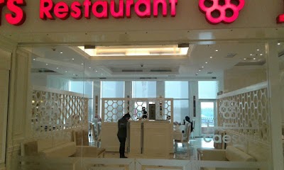 Photos of Caesar Eqaila Restaurant