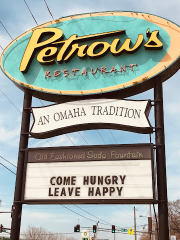 Petrow's Restaurant by null