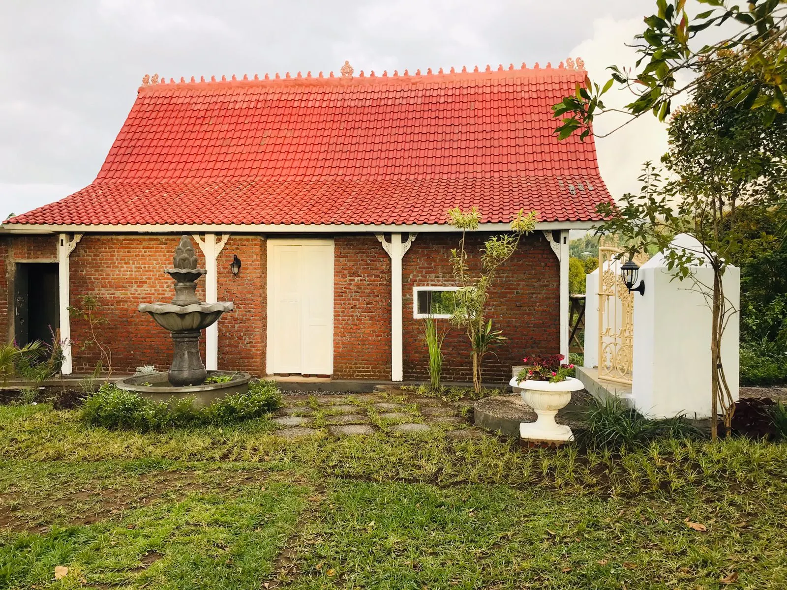 the green slope villa & glamping