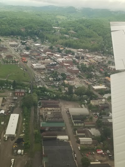 Elkins-Randolph Co. Regional Airport