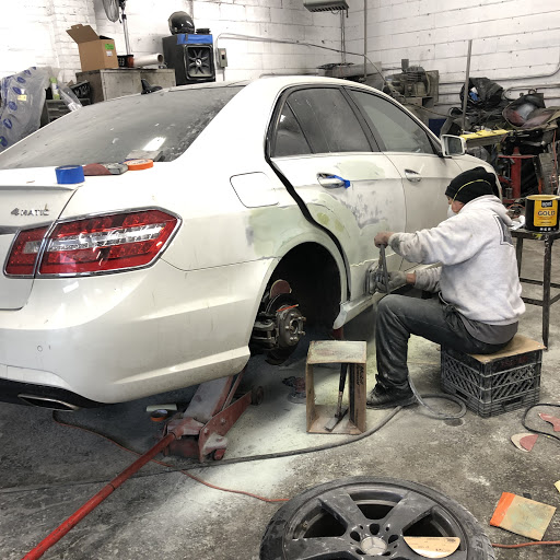 A&B AUTO REPAIR BODY SHOP | WOODSIDE QUEENS - Thumbnail