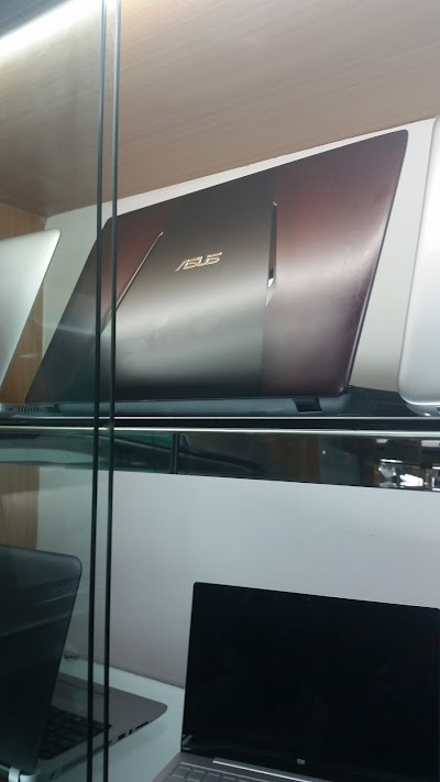electronics-store