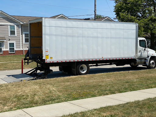 SAVVY MOVING - Visual