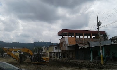 Photos of Parque Central Abdon Calderon