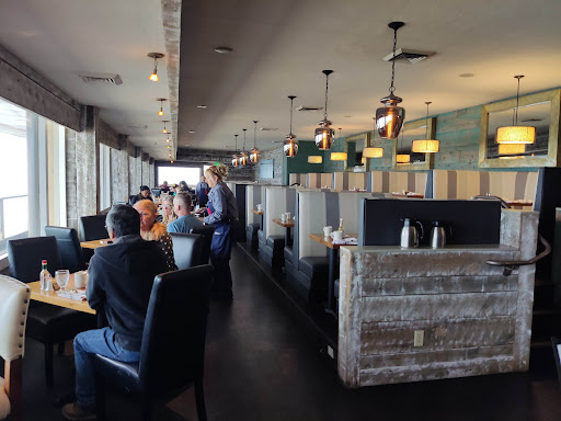 Tides Waterfront Kitchen