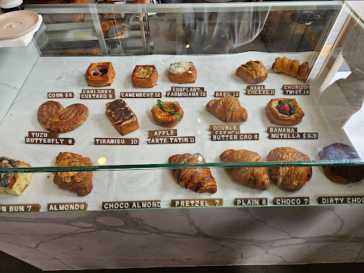 Crescent Croissanterie - Thumbnail