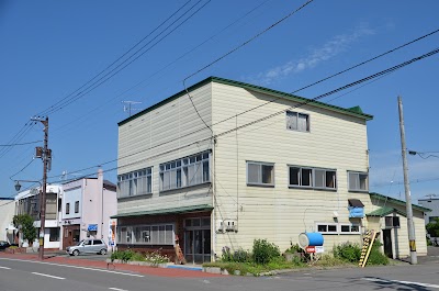 ゲストハウス&カフェバー エストアール