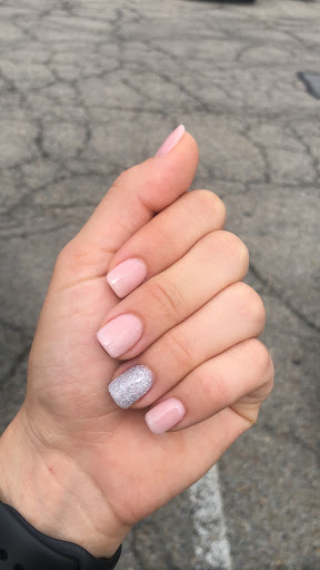 H&M nailSpa Gallery - United States