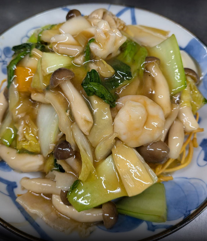 來々軒（らいらいけん）