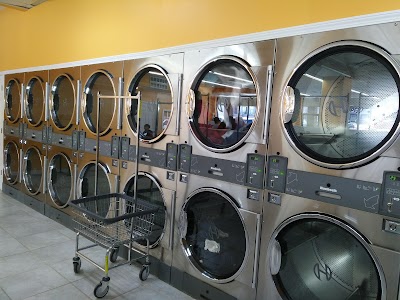 MEGAWASH LAUNDROMAT