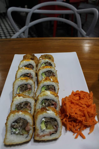 TATÁ SUSHI - Visual