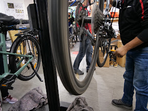 Photo n°6 de Cyclable Paris 11 à Paris (Magasin de réparation de vélos)