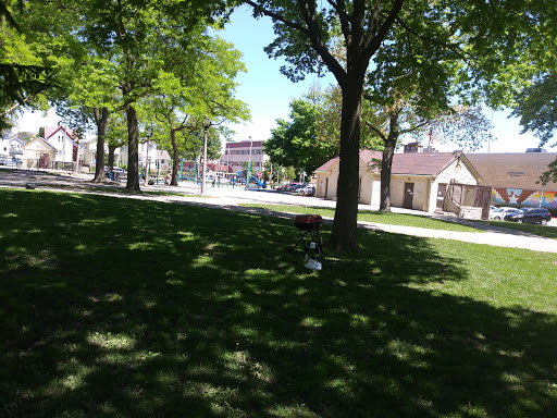 Walker Square - Visual