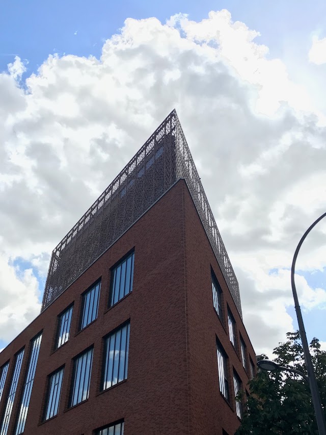 Anciennes usines Panhard et Levassor