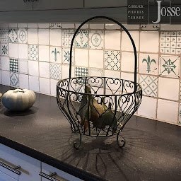 Photo n°19 de Maison Josse - Fabrication et vente de carrelage artisanal - Pays de Morlaix Bretagne à Saint-Martin-des-Champs (Artisanat)