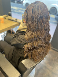 Photo n°6 de KOLORIST à Levallois-Perret (Salon de coiffure)