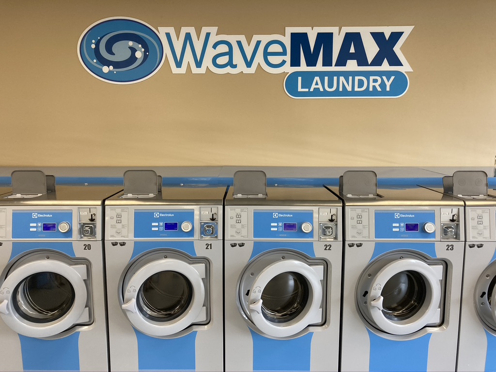 Clean laundry equipment at WaveMAX Laundry Lansing, MI in Lansing, MI