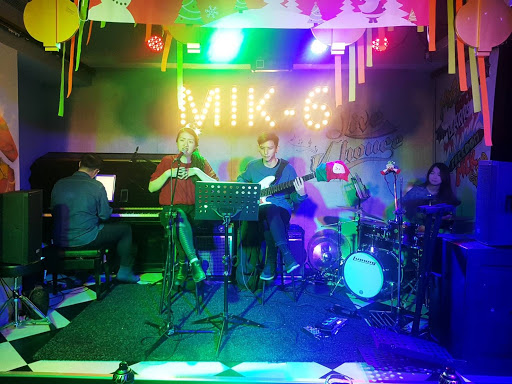 🍷Mayur Indian kitchen restaurant bar & MIK-6 live music house🍽 post image