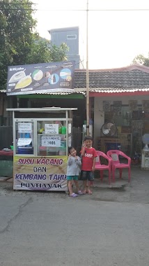 Susu Kacang Dan Kembang Tahu Pontianak, Author: bacok aja