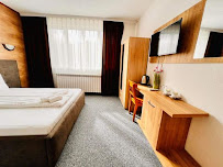 ARDOSPA HOTEL & RESTAURANT - Ресторант