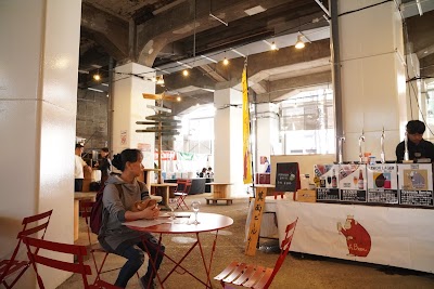 阪急中津スクエア