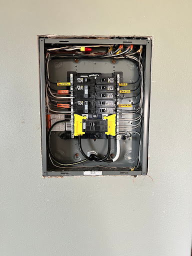 Ursus Electric - Visual