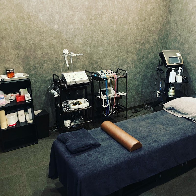 N room鍼灸マッサージ整骨院