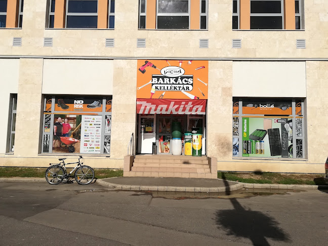 Opinii despre Barkács Kelléktár în Sárospatak - Bolt
