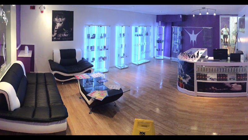 the vape cave photo 3