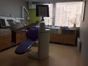 Photo n°1 de Docteur Alexandre Vuong à Carrières-sous-Poissy (Dentiste)