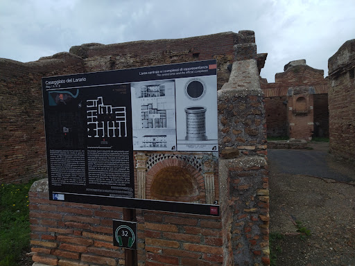 Schola Traianea - Excavations of Old Ostia - Thumbnail