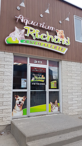 Aquarium Richard Animalerie (2000) Gallery - Canada