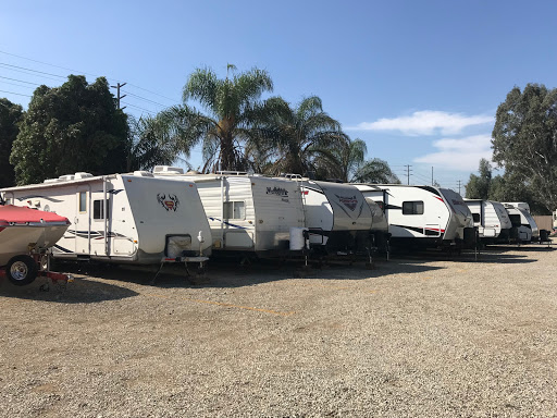 Lake Shore RV Storage Logo
