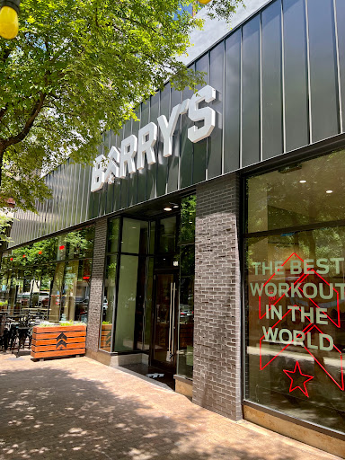 Barry's Austin - Visual