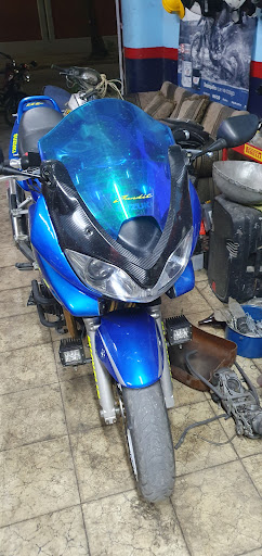 Taller de moto bukles - Thumbnail