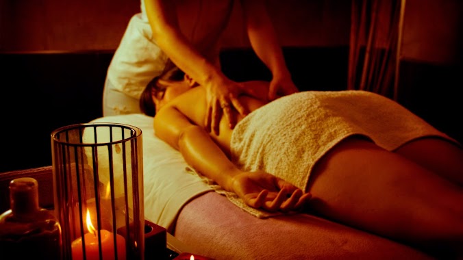 LORENA MASSAGE IN RECOLETA - MASAJISTAS, Author: MASAJES EN RECOLETA - MASAJISTAS