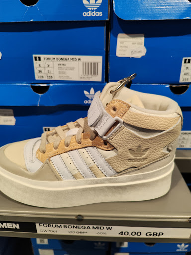 adidas Outlet Store Thurrock - Thumbnail