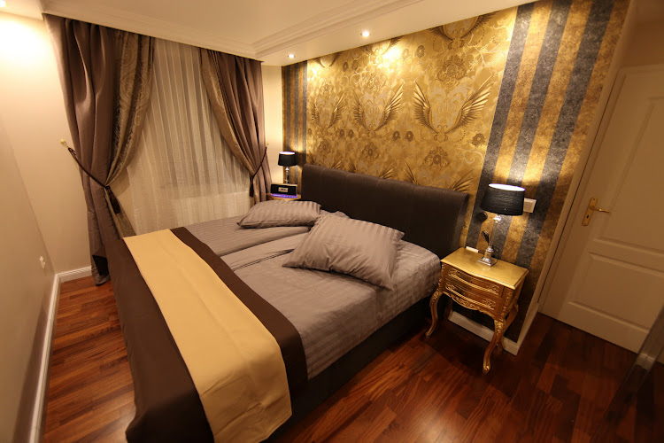Golden Apartments photo