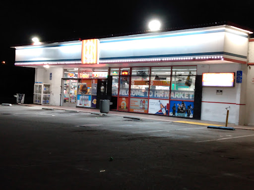 H & R Market - United States