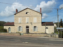 Mairie et Agence postale de Thorey sur Ouche à Thorey-sur-Ouche