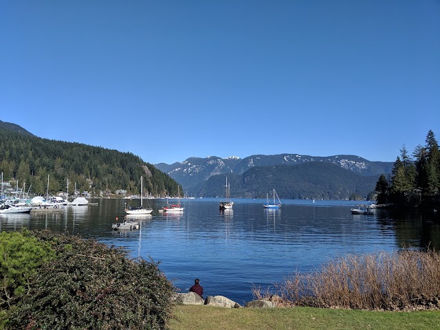 Deep Cove Park