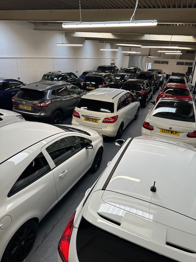 Vantage Auto House photo 2