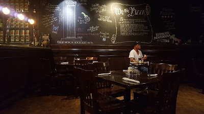 La Pizzeria