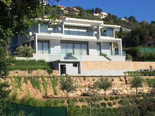 Photo n°7 de SARL SGC - Société Générale de Construction à Grasse (Carreleur)