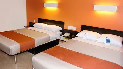 Motel 6 Windsor, ON