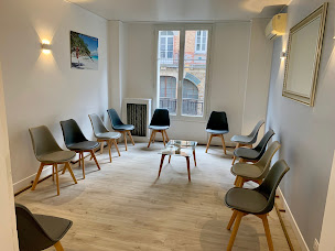 Photo n°2 de Dr Julien Roué - Cabinet médical à Paris (Chirurgien)