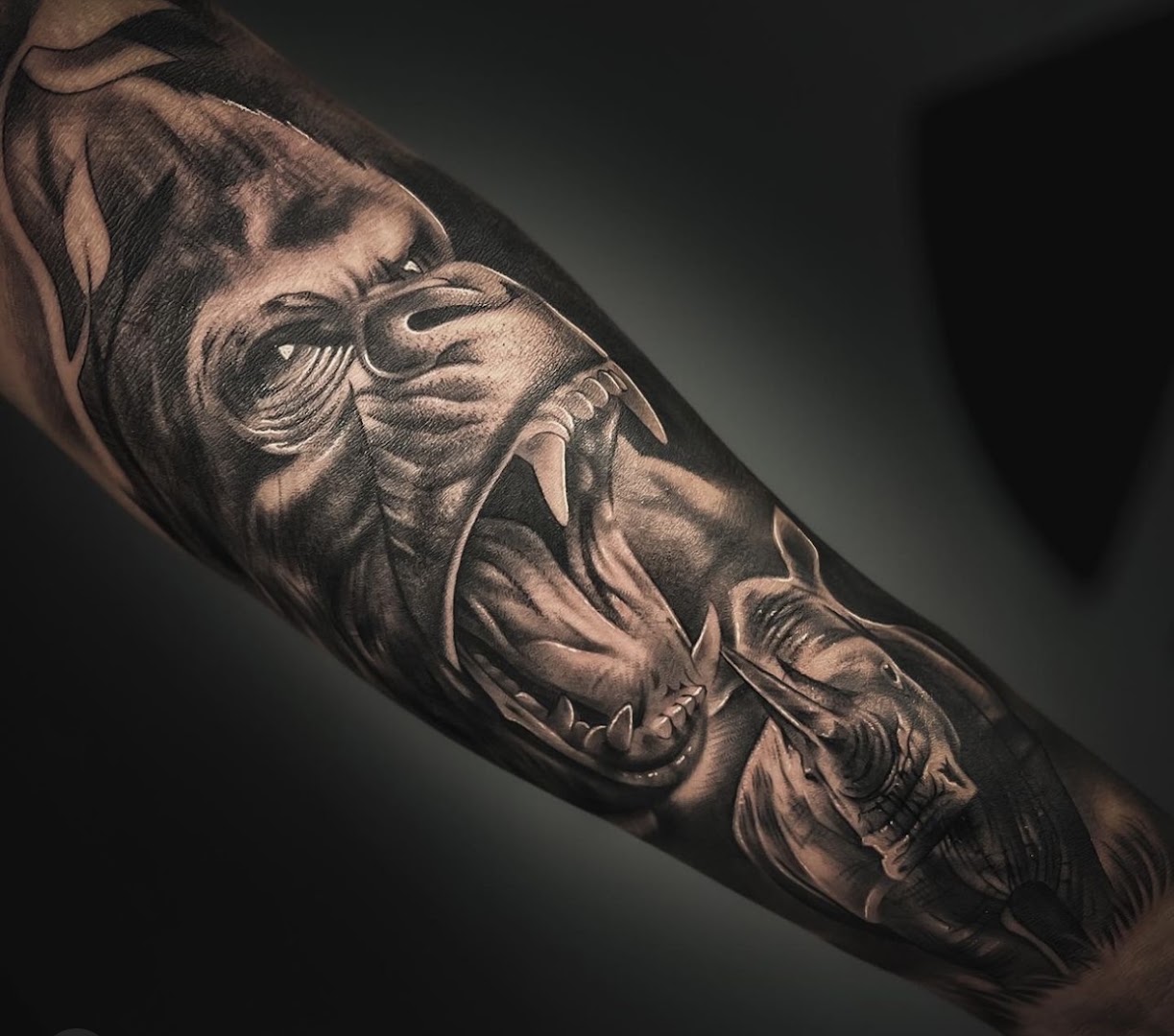 Komorebi tattoo studio