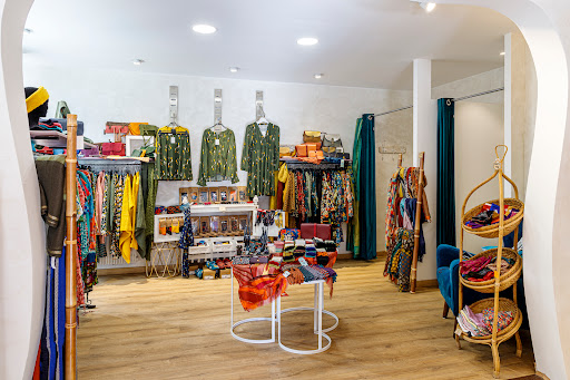 Surya Soleil Gallery - France