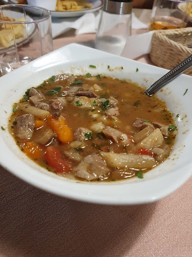 https://www.facebook.com/RestauracjaSmoczaJama