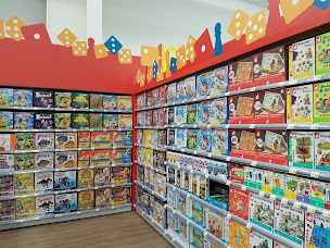 Photo n°28 de E.Leclerc Jouets à Gouesnou (Magasin de jeux de cartes/jeux de plateaux)